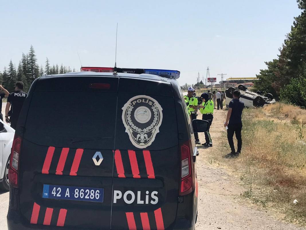 TIR lastikleri sebep oldu! Konya'da feci kaza: 8 yaralı 7
